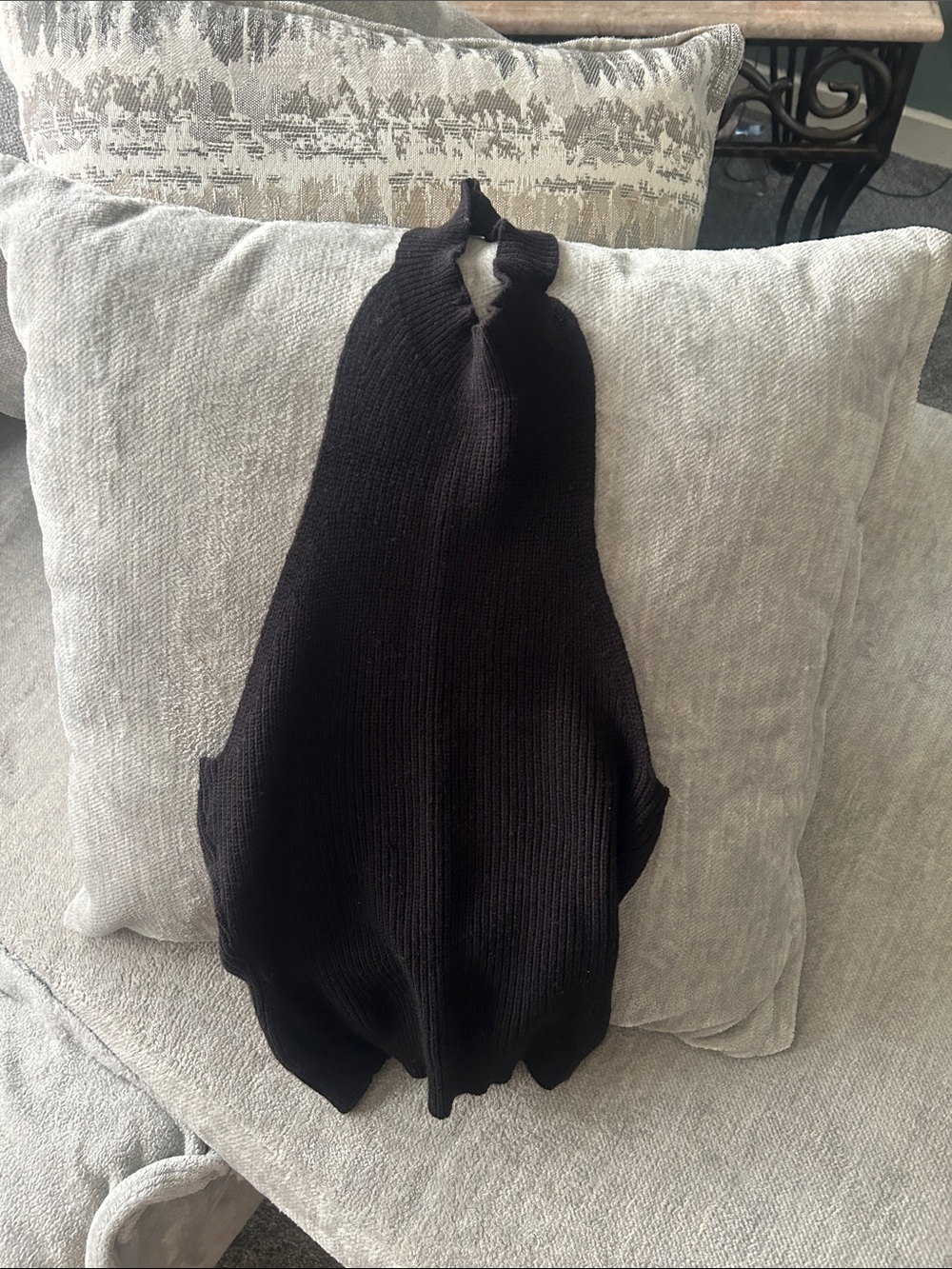 Sleeveless Knit Halter Sweater Vest - Black